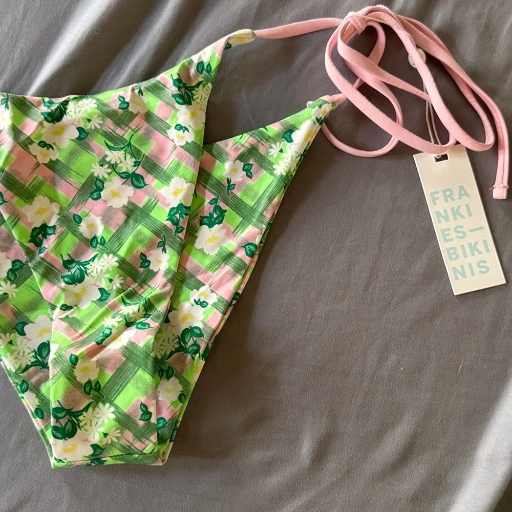 NWT FRANKIES BIKINIS Mackenzie Plaid Cheeky Bikini Bottom, Baby Daisy, size L